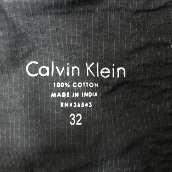 ♣️Calvin Klein Glen Check Cargos - Picture 3 of 4